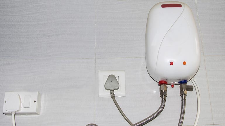 heat pump water heater services in Surrey, BC
